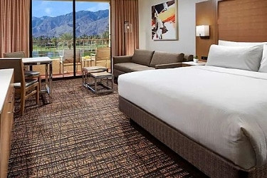 Cathedral City Hotels & Resorts